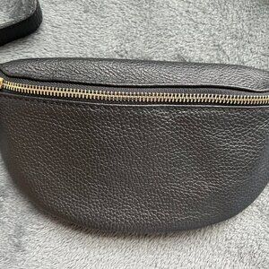 Black Marbled Leather Belt Bag NWOT